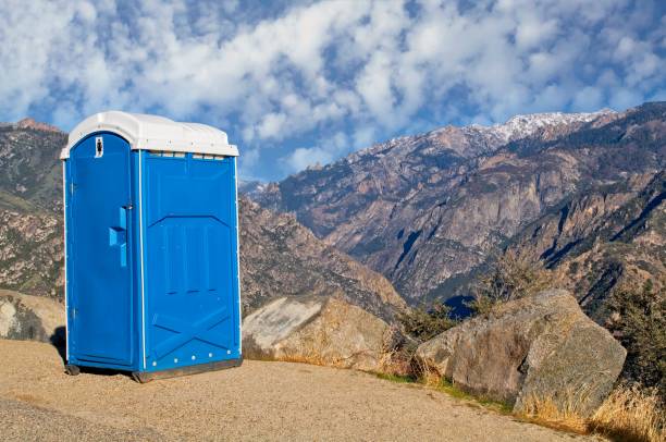 Best Luxury portable toilet rental  in Commack, NY